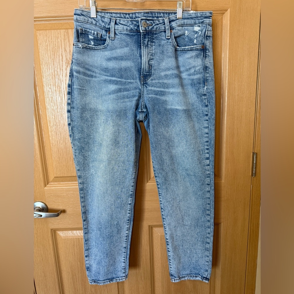 Old Navy Light Blue Ankle Jeans